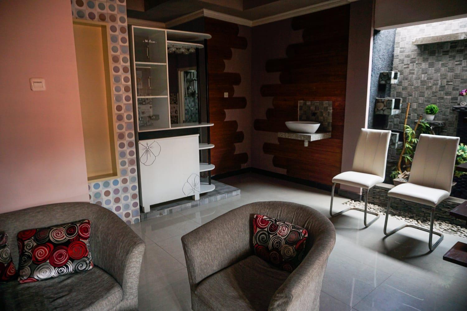 Gigafa Homestay Probolinggo Bagian luar foto
